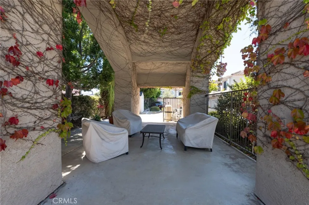 543 Victoria #M Costa Mesa, CA 92627