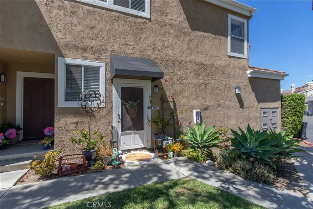 25051 Calle Playa C Laguna Niguel, CA 92677