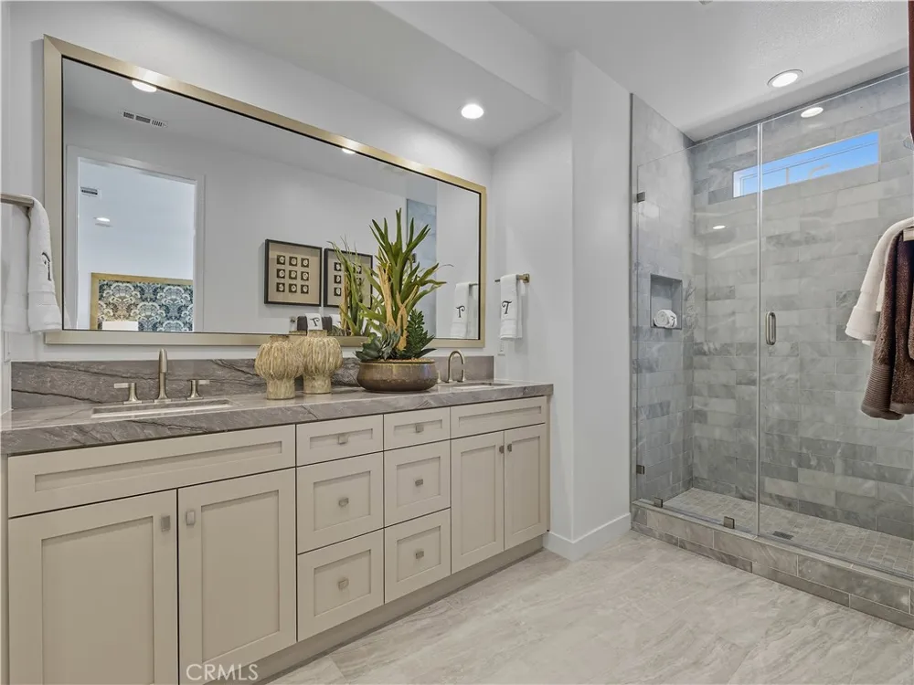 2378 Liv Way Montebello, CA 90640