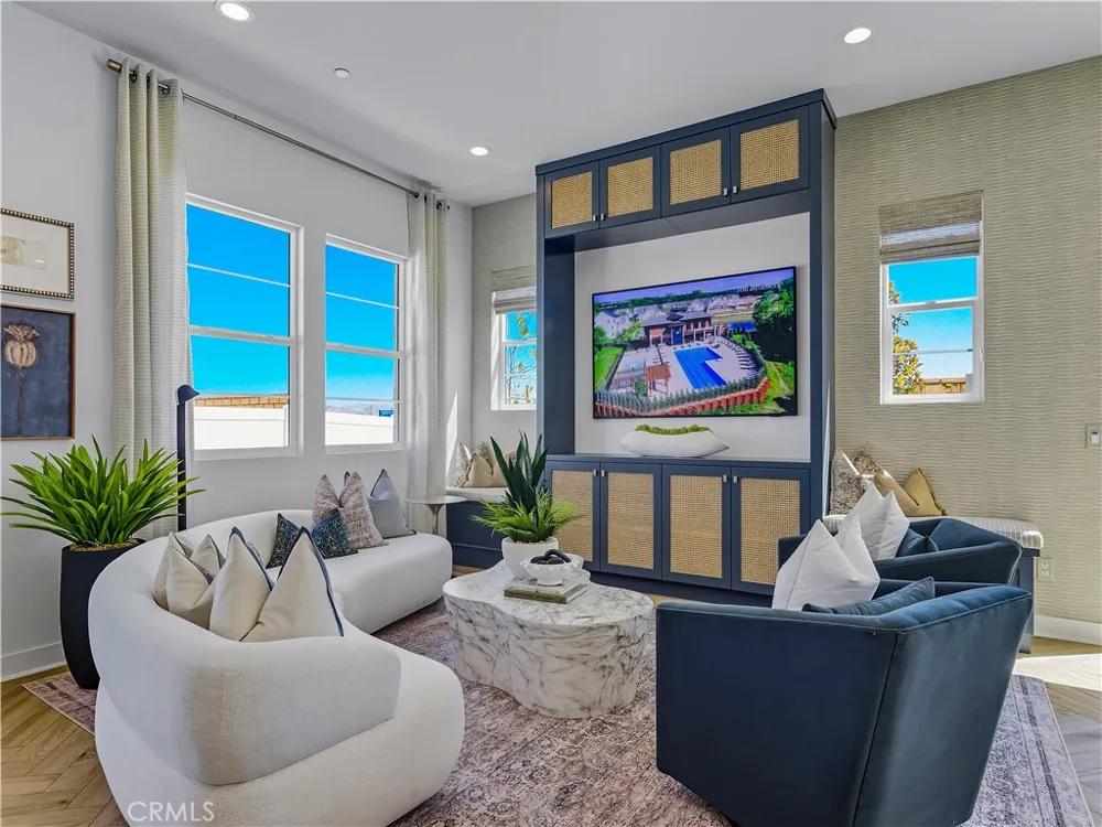 2378 Liv Way Montebello, CA 90640