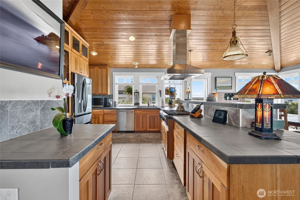 26811 J LANE Ocean Park, WA 98640