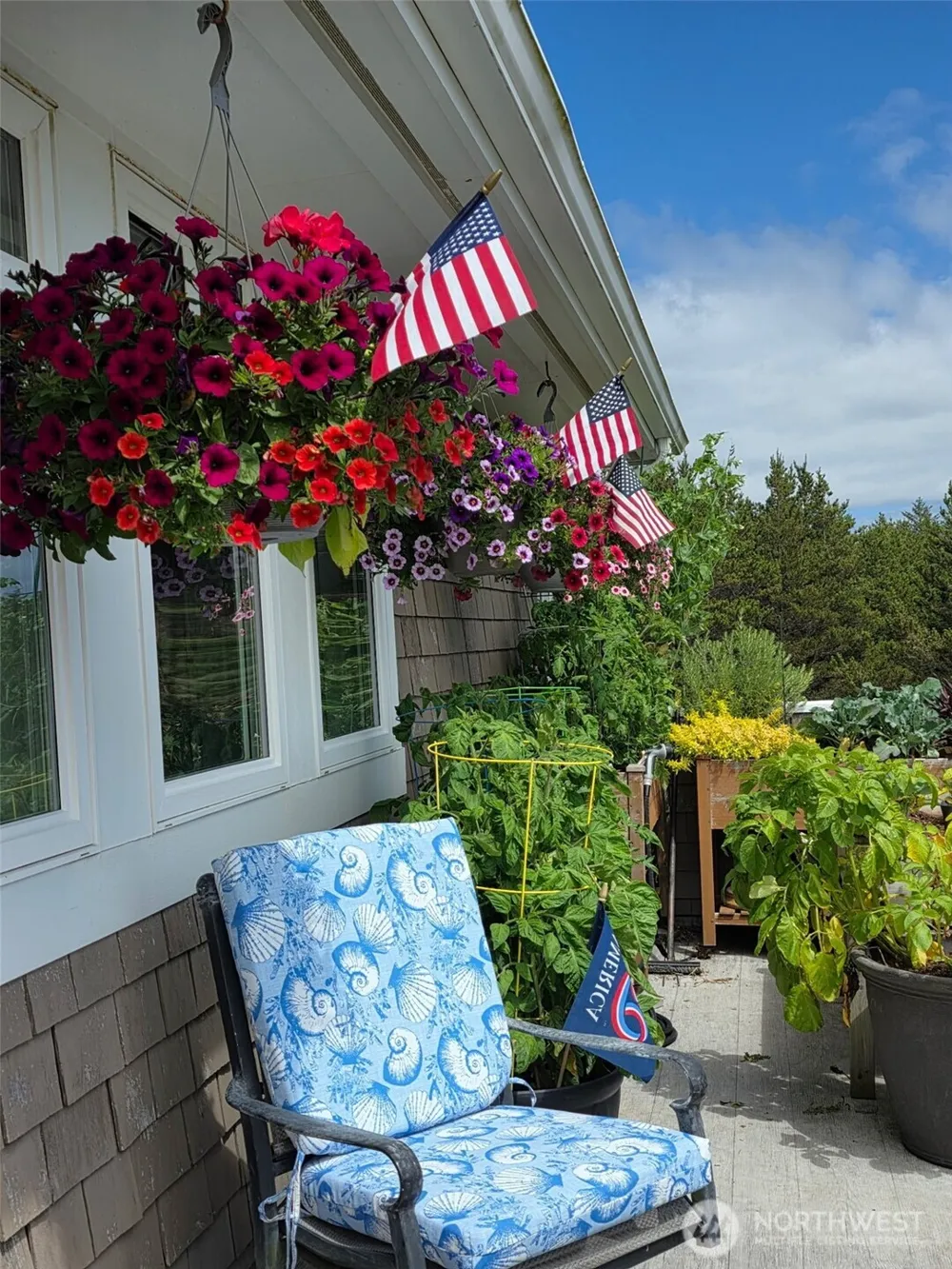 26811 J LANE Ocean Park, WA 98640