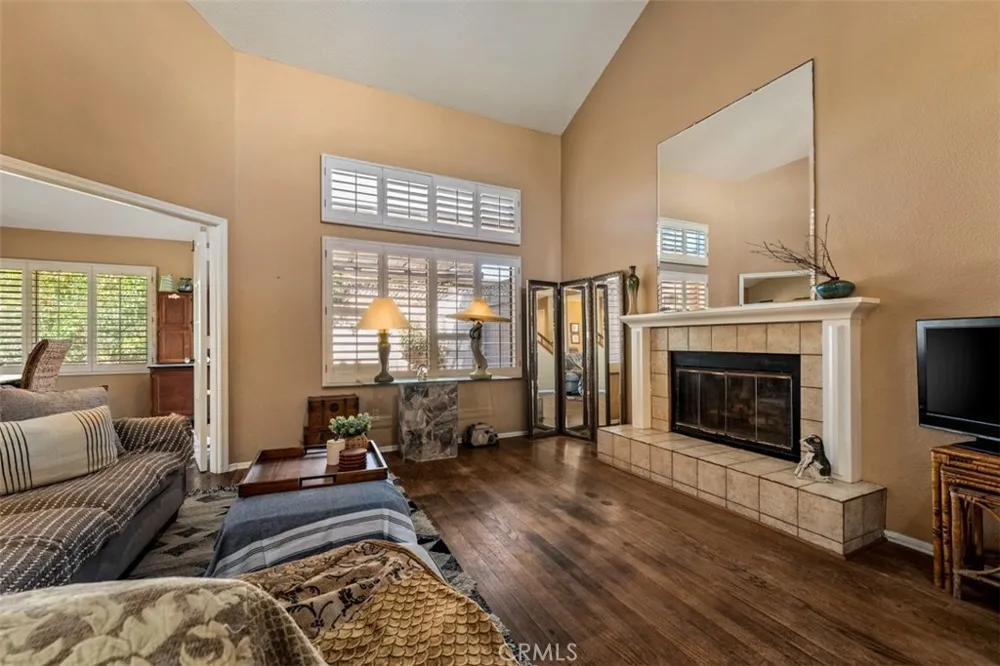 106 Del Gado Road San Clemente, CA 92672