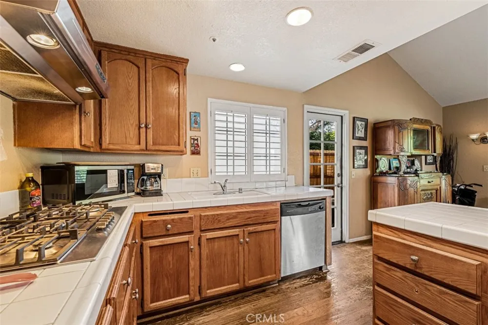 106 Del Gado Road San Clemente, CA 92672