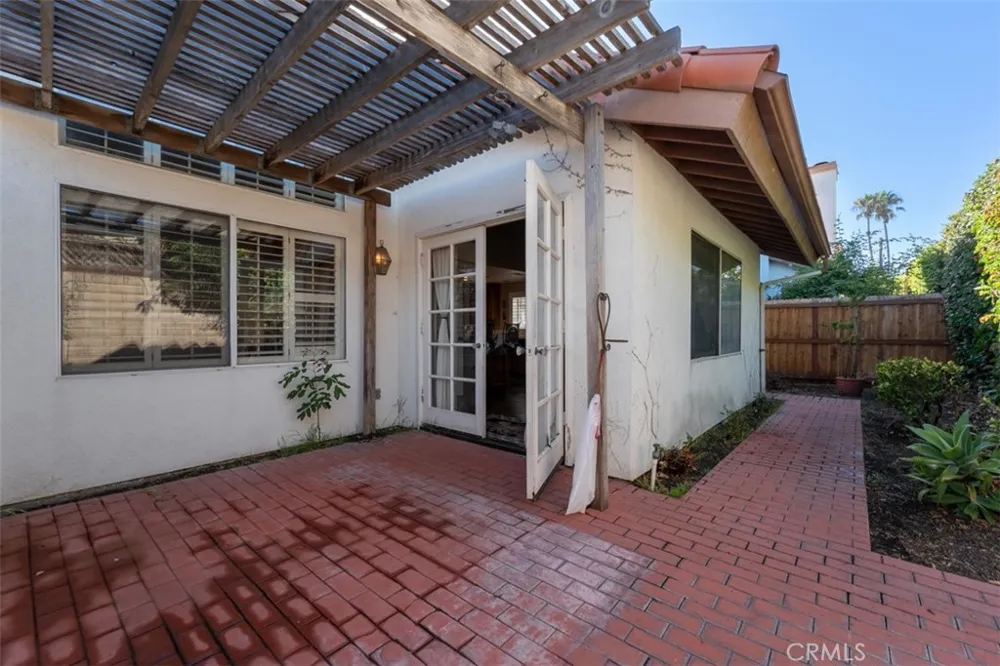 106 Del Gado Road San Clemente, CA 92672