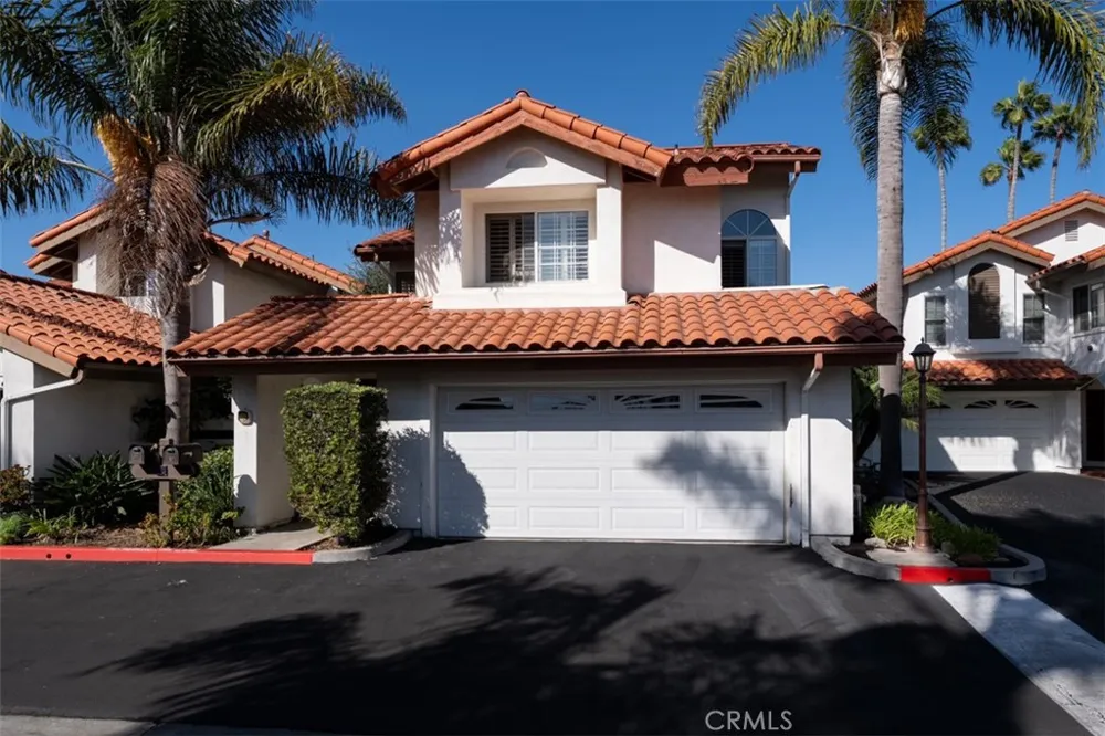 106 Del Gado Road San Clemente, CA 92672