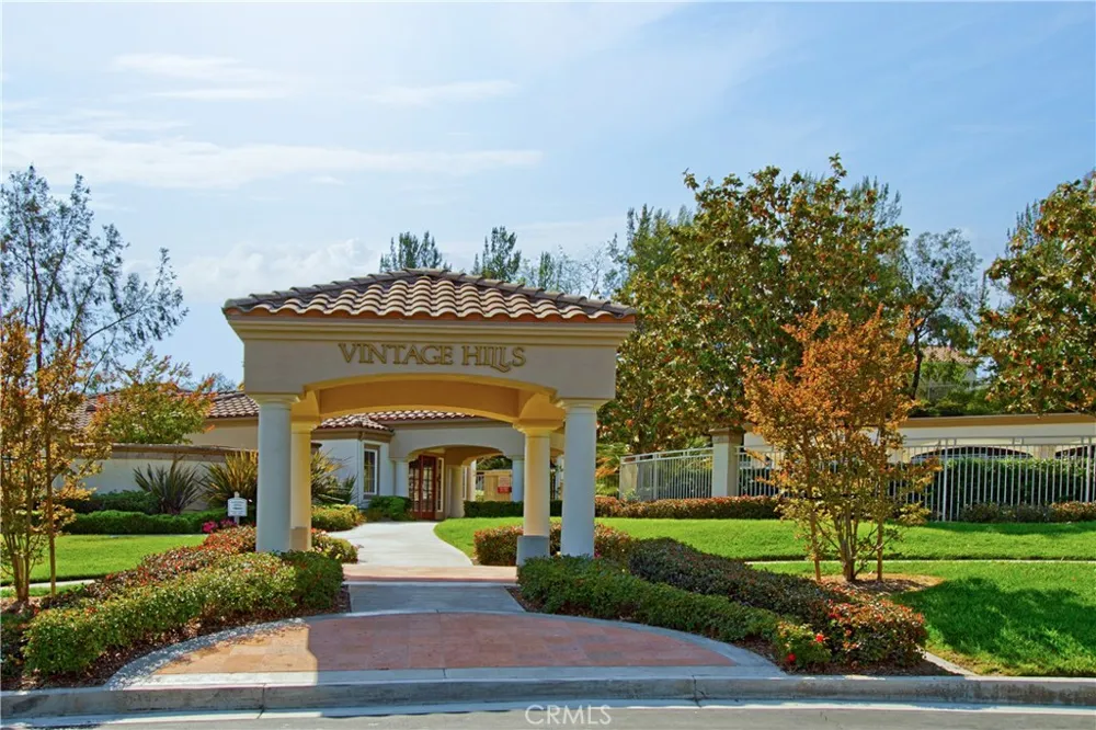 42332 Camino Merano Temecula, CA 92592