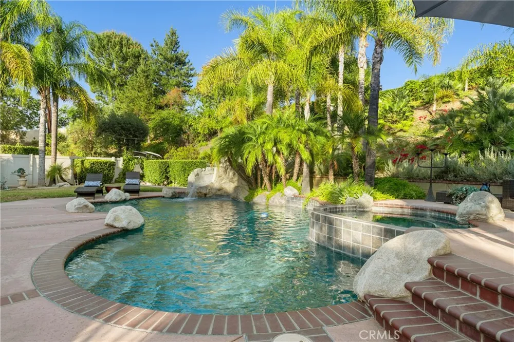 42332 Camino Merano Temecula, CA 92592