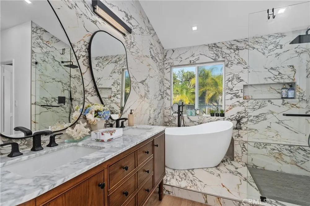 42332 Camino Merano Temecula, CA 92592