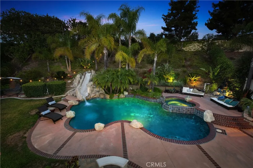42332 Camino Merano Temecula, CA 92592
