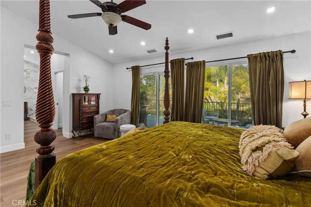 42332 Camino Merano Temecula, CA 92592