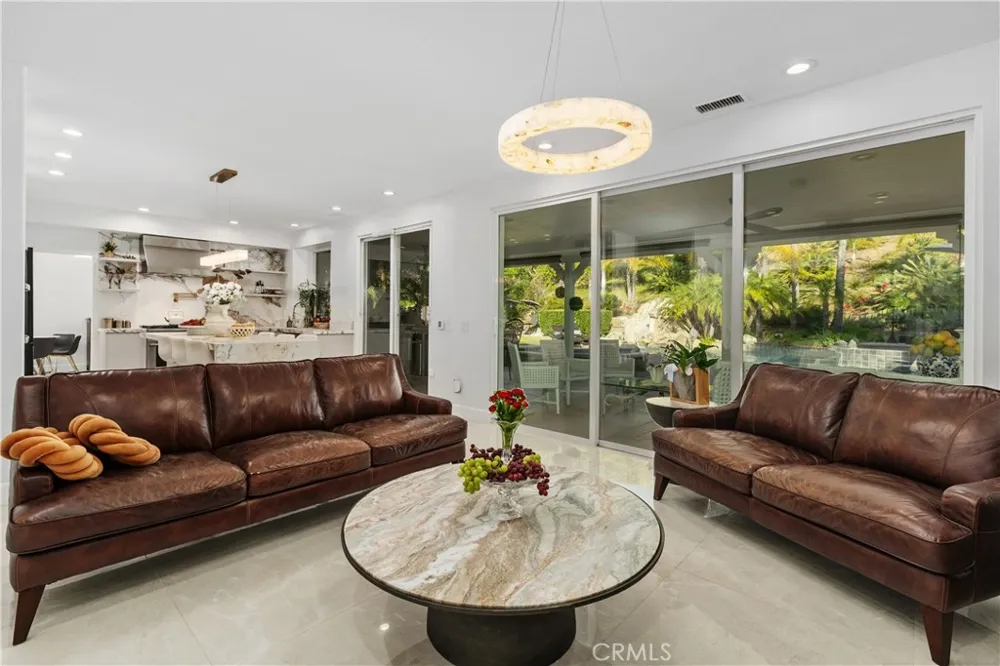 42332 Camino Merano Temecula, CA 92592
