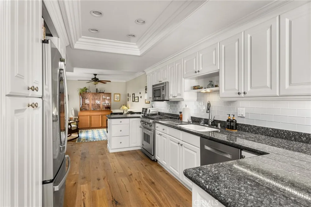 3485 Windspun Huntington Beach, CA 92649
