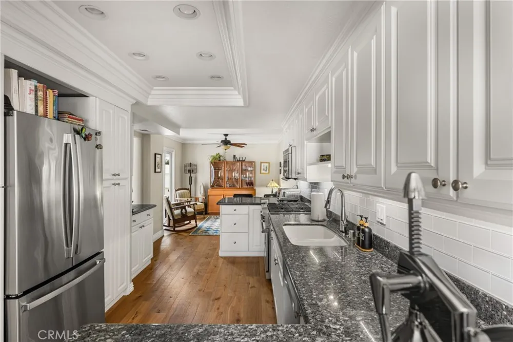 3485 Windspun Huntington Beach, CA 92649