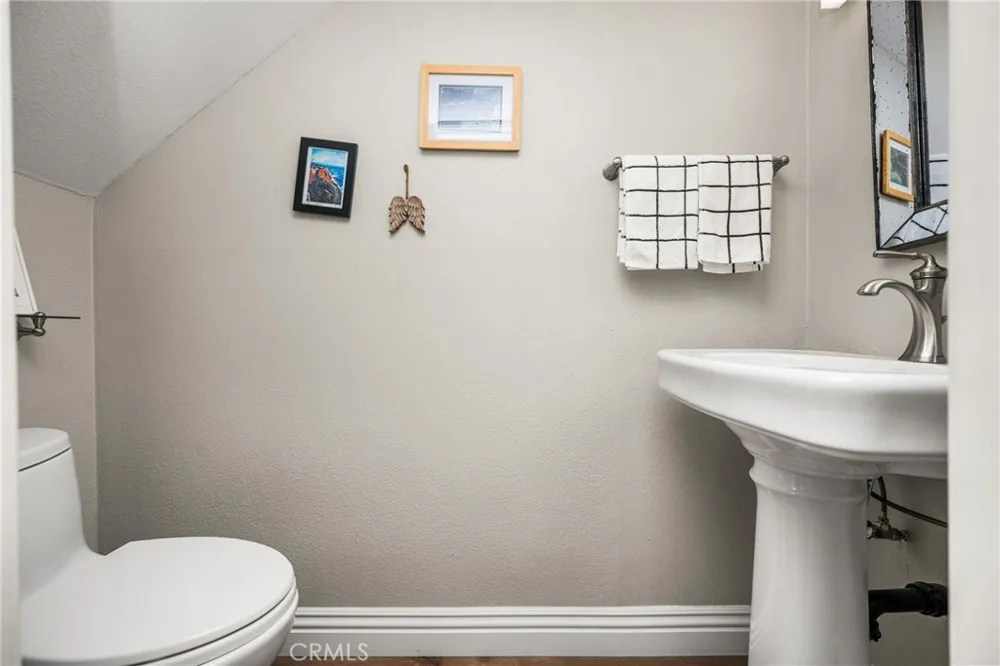 3485 Windspun Huntington Beach, CA 92649