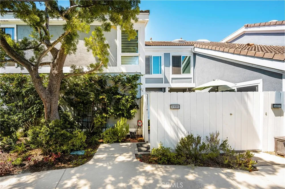 3485 Windspun Huntington Beach, CA 92649