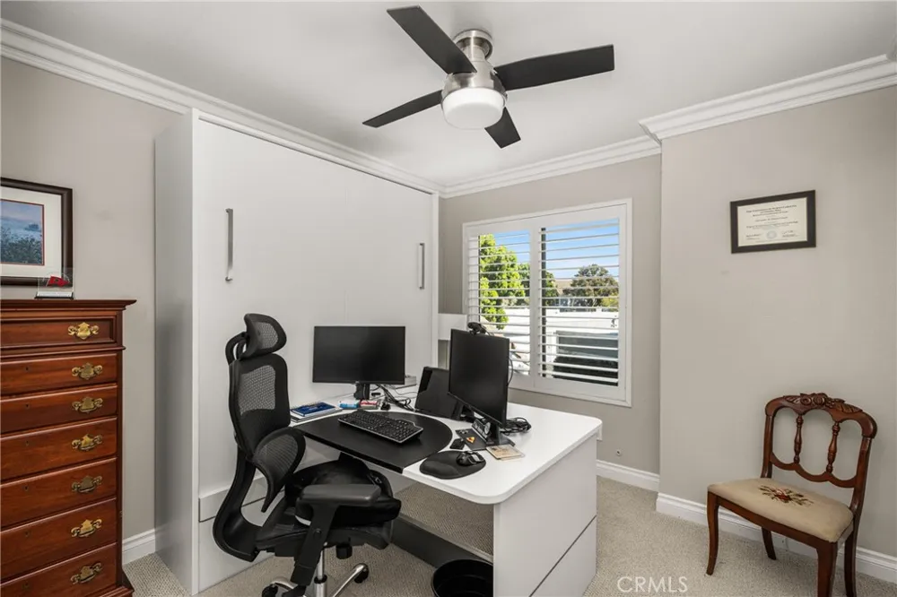 3485 Windspun Huntington Beach, CA 92649