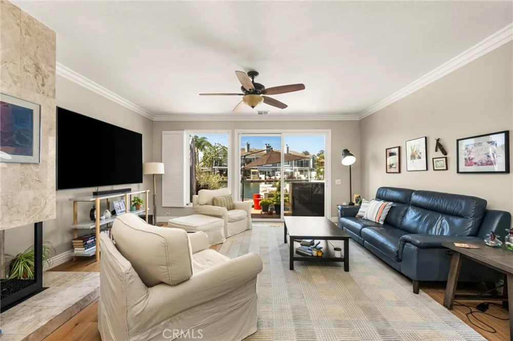 3485 Windspun Huntington Beach, CA 92649