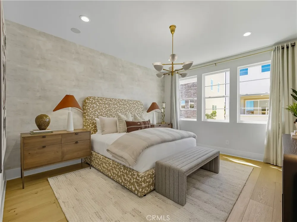 2445 Liv Way Montebello, CA 90640