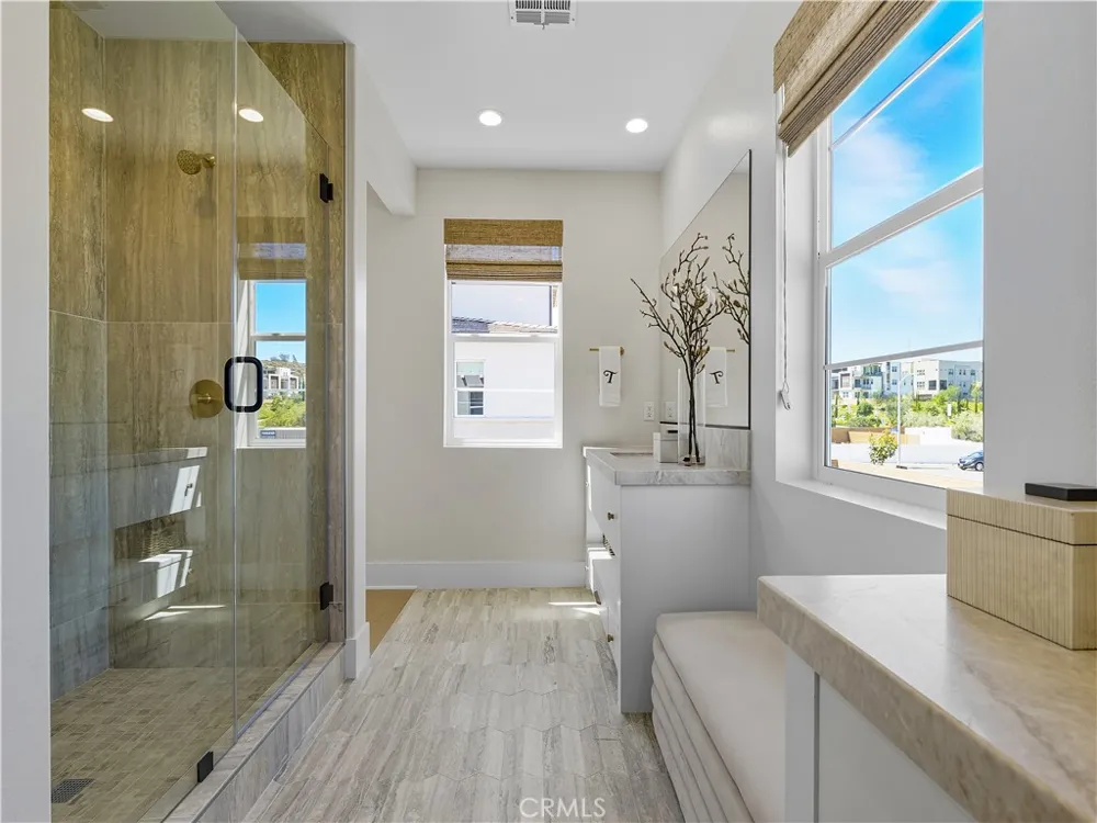 2445 Liv Way Montebello, CA 90640