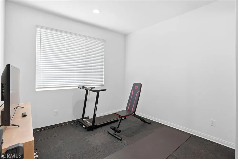916 E 3RD ST Santa Ana, CA 92701