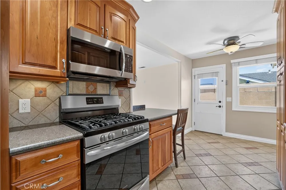 5051 Sisson Drive Huntington Beach, CA 92649