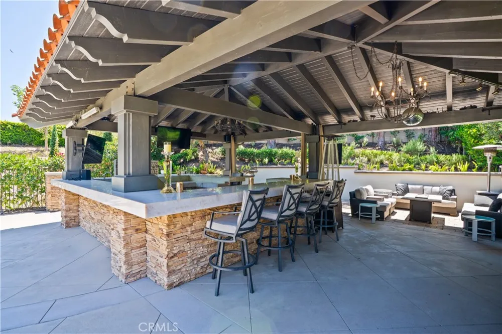 11284 Amberdale Drive Tustin, CA 92782