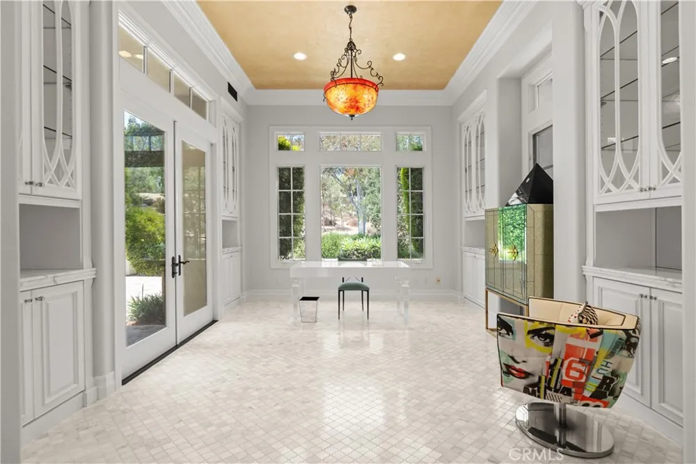 11284 Amberdale Drive Tustin, CA 92782