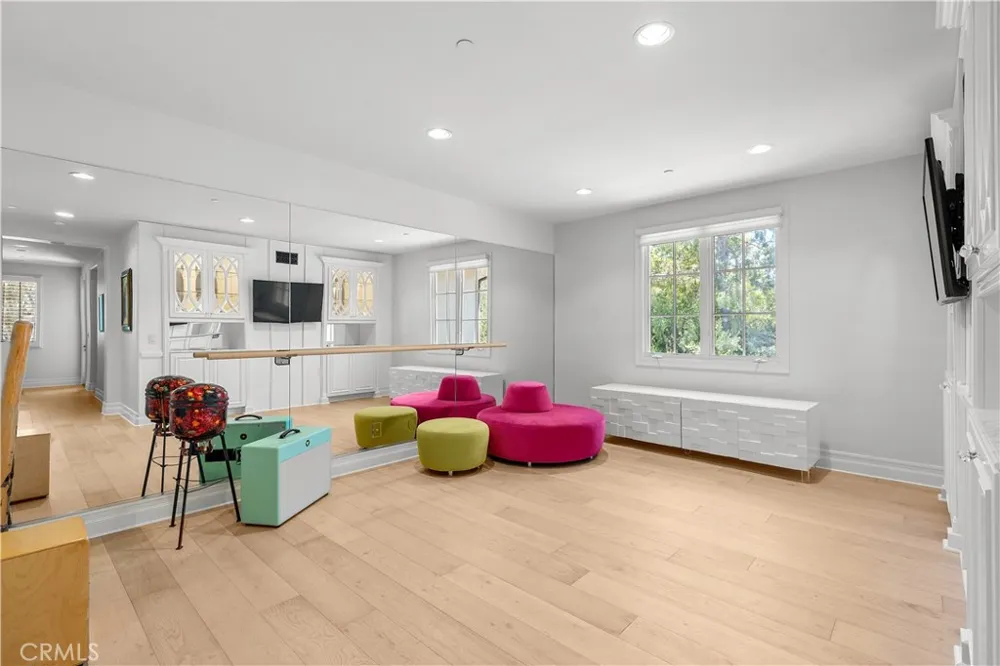 11284 Amberdale Drive Tustin, CA 92782