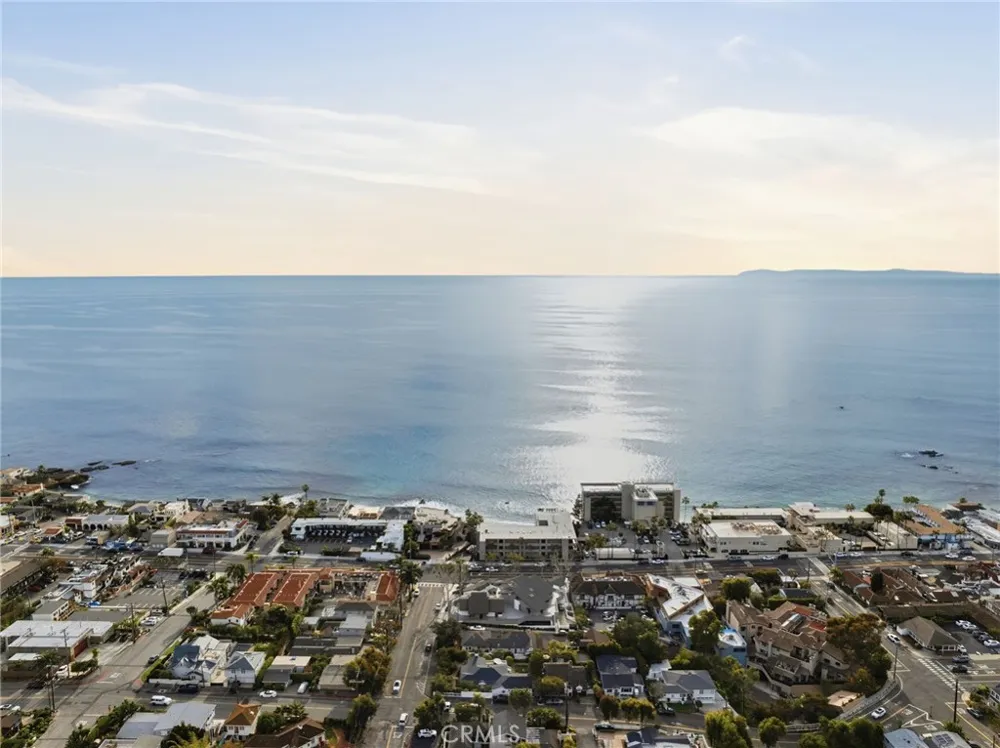 1585 S Coast #47 Laguna Beach, CA 92651