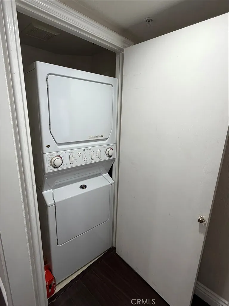 147 Mine Canyon #C Orange, CA 92869