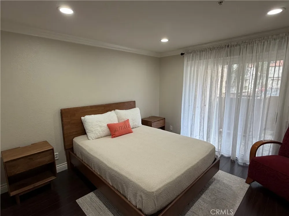 147 Mine Canyon #C Orange, CA 92869