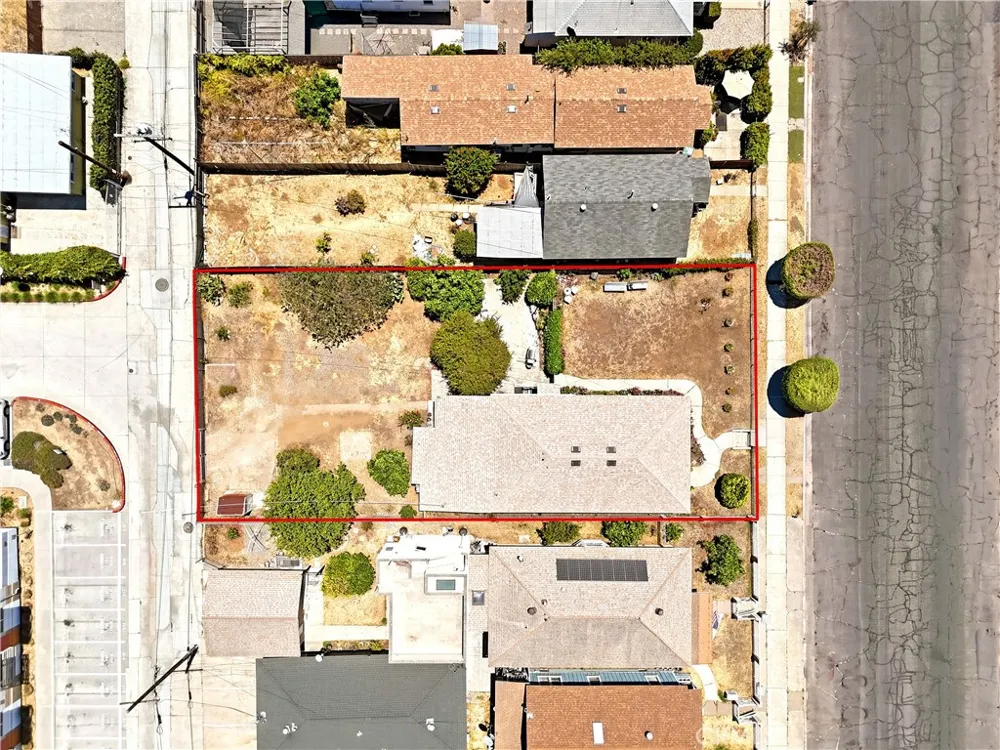 1832 Julian San Diego, CA 92113