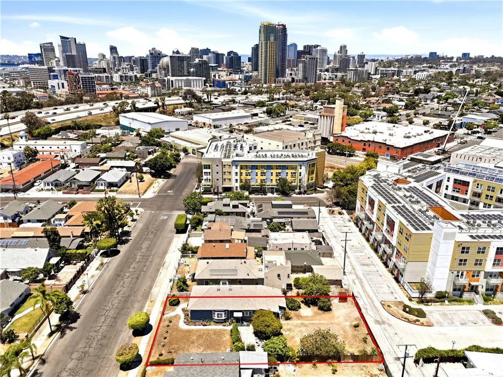1832 Julian San Diego, CA 92113