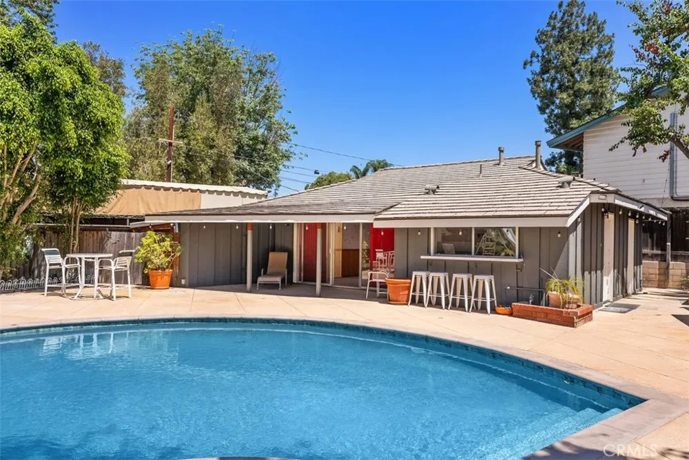 1632 SE Skyline Drive North Tustin, CA 92705