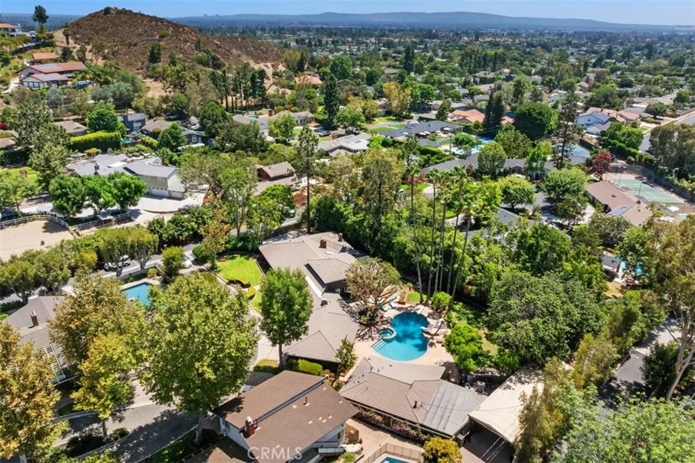 1632 SE Skyline Drive North Tustin, CA 92705