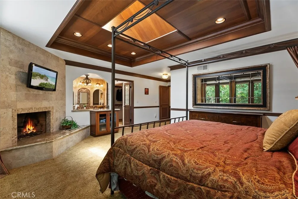 1632 SE Skyline Drive North Tustin, CA 92705