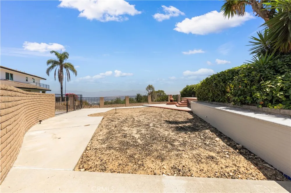 16387 Chella Drive Hacienda Heights, CA 91745