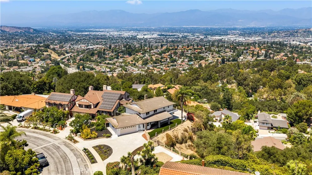 16387 Chella Drive Hacienda Heights, CA 91745