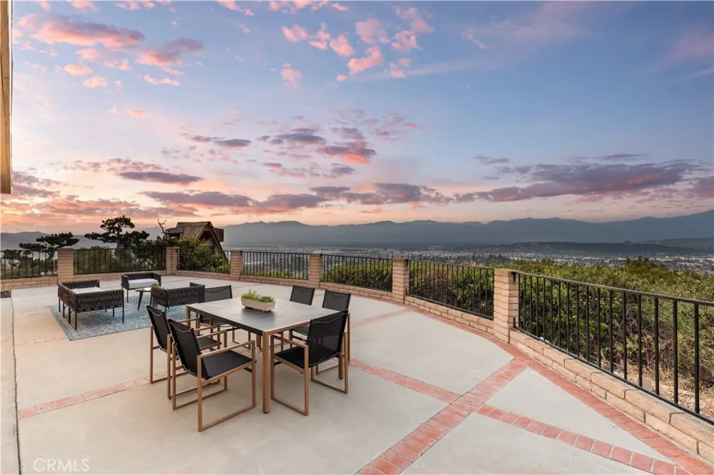 16387 Chella Drive Hacienda Heights, CA 91745