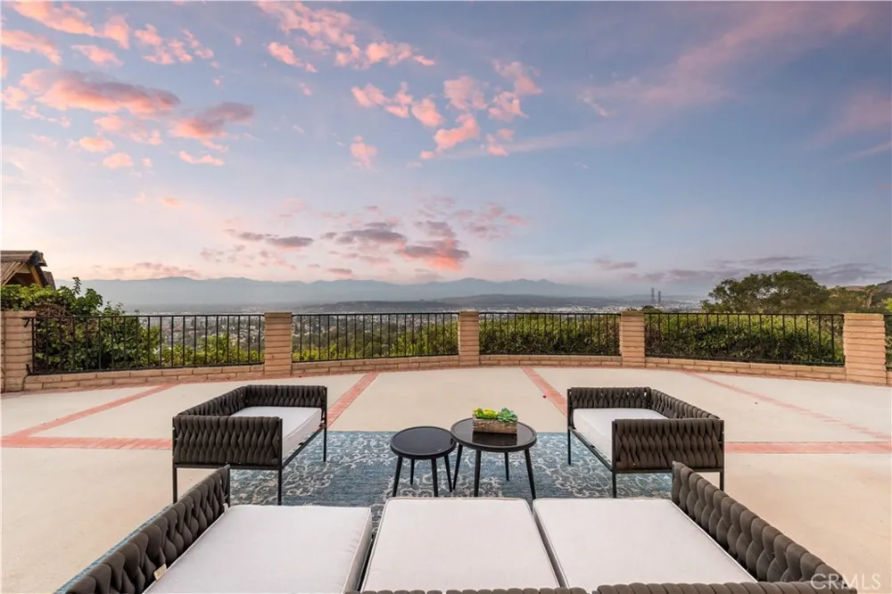 16387 Chella Drive Hacienda Heights, CA 91745