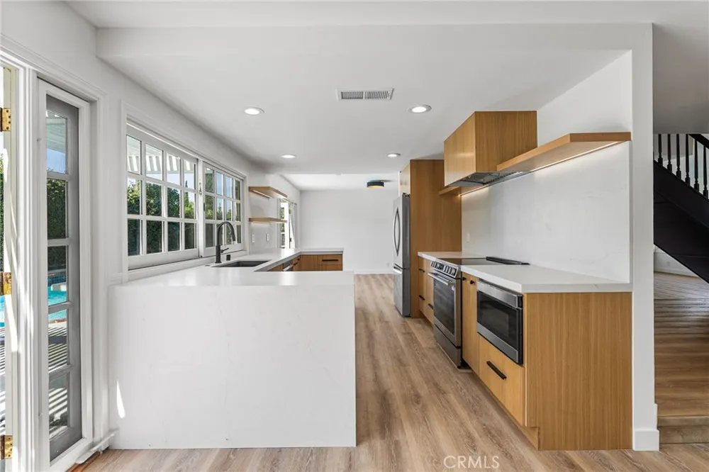 8522 Boise Drive Huntington Beach, CA 92646