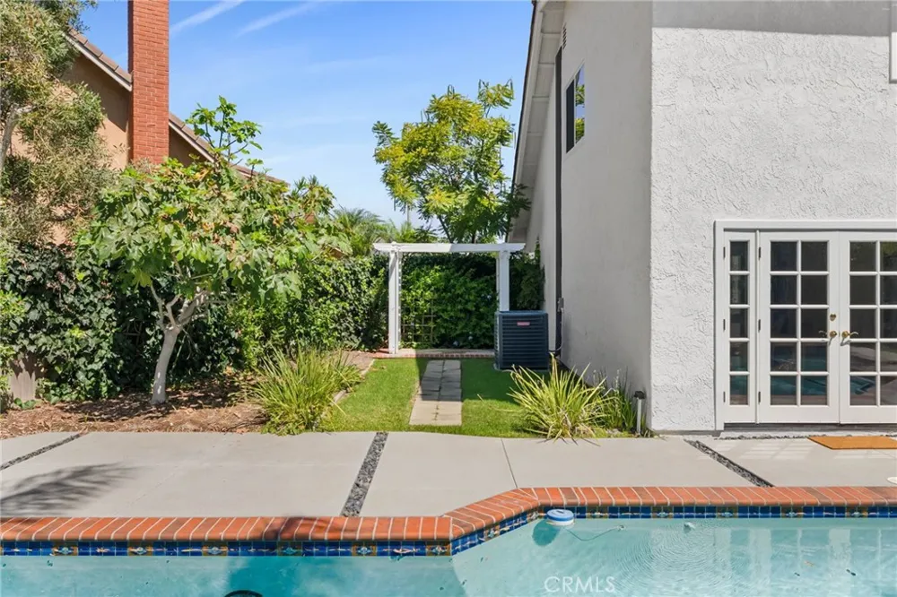 8522 Boise Drive Huntington Beach, CA 92646