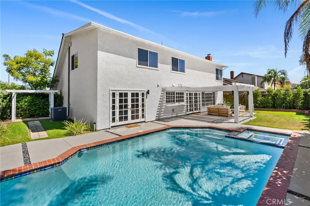 8522 Boise Drive Huntington Beach, CA 92646