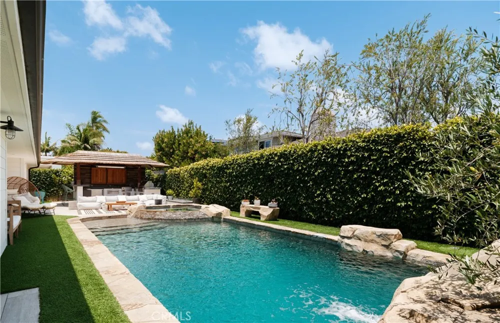 1312 Nottingham Road Newport Beach, CA 92660