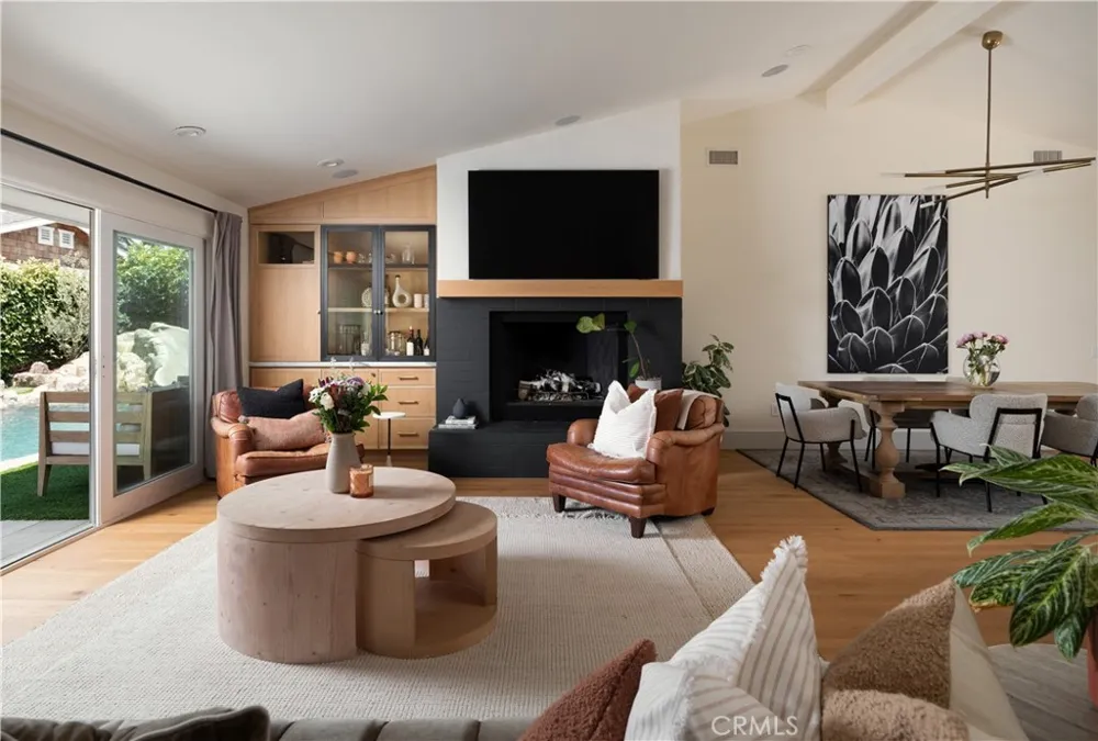 1312 Nottingham Road Newport Beach, CA 92660