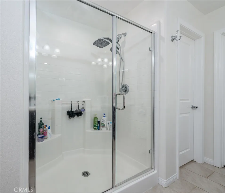 11905 Nixon Whittier, CA 90601