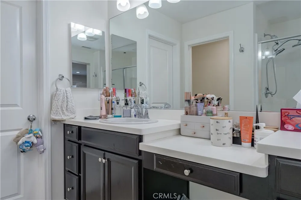 11905 Nixon Whittier, CA 90601
