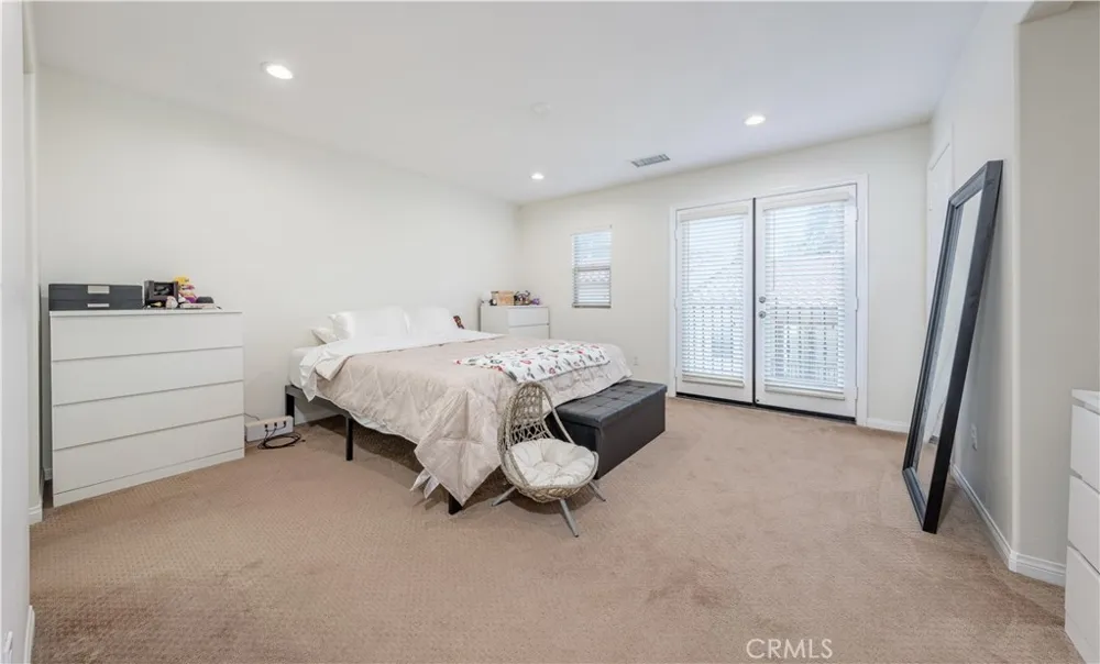 11905 Nixon Whittier, CA 90601
