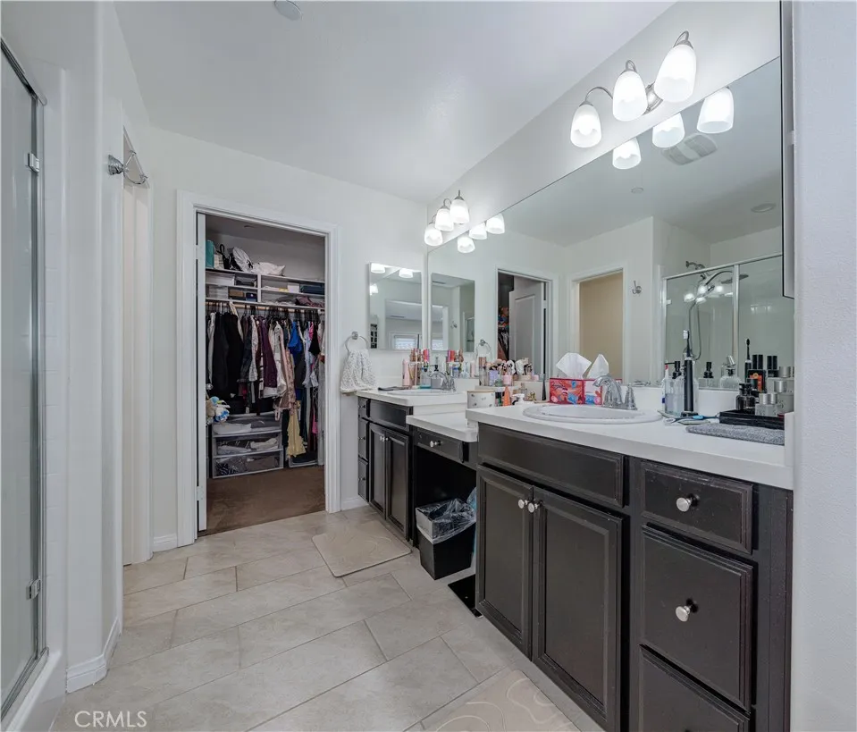 11905 Nixon Whittier, CA 90601